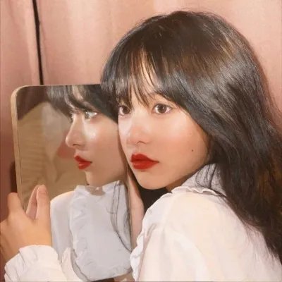 鉴识英雄